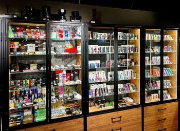 Табачный магазин на юго-западе города/очень низкая аренда