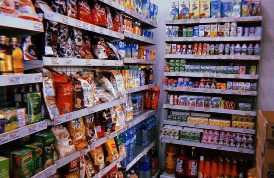 Магазин продуктов/ густонаселенный жилой массив