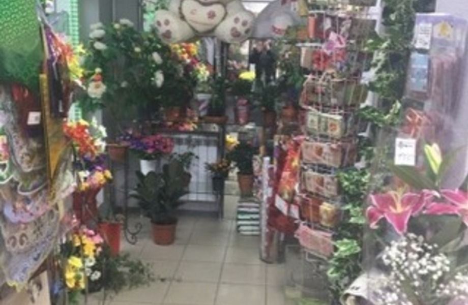 Фото 2 Цветочный магазин на дыбенко
