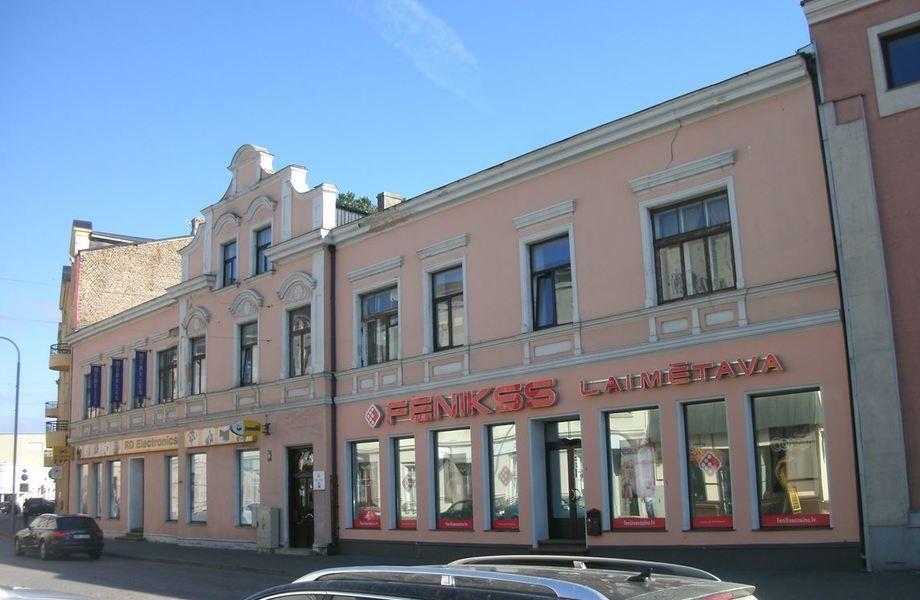 Доля  в  действующей прибыльной гостинице в Латвии