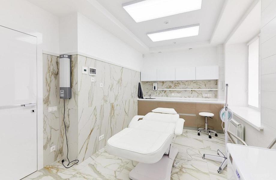 Фото 2 Косметологическая клиника на юге города