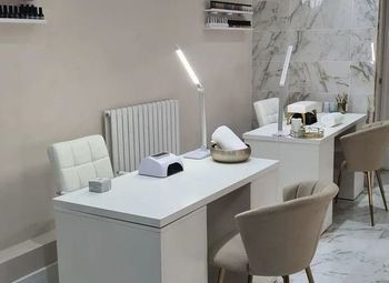 Фото Салон красоты/ Низкая аренда/ Большая клиентская база