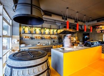 Фото Фудкорт в торговом центре с низкой арендой