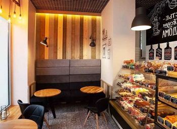 Кофейня в топовой локации рядом с метро. Прибыль подтверждается