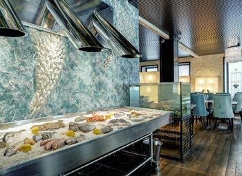 Фото Гастробар с морепродуктами и доставкой в популярной локации
