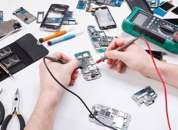 Фото Сеть по ремонту техники и продаже аксессуаров