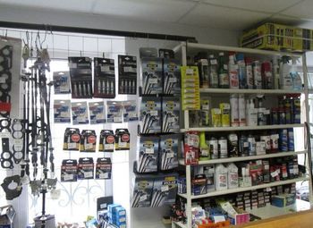 Готовый магазин автозапчастей с прибылью 250000