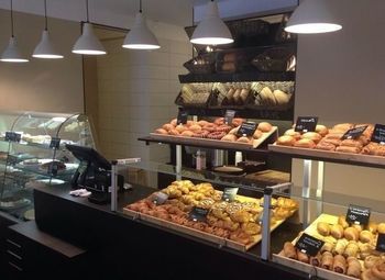 Фото 2 Пекарня не полного цикла во дворе заселенных домов