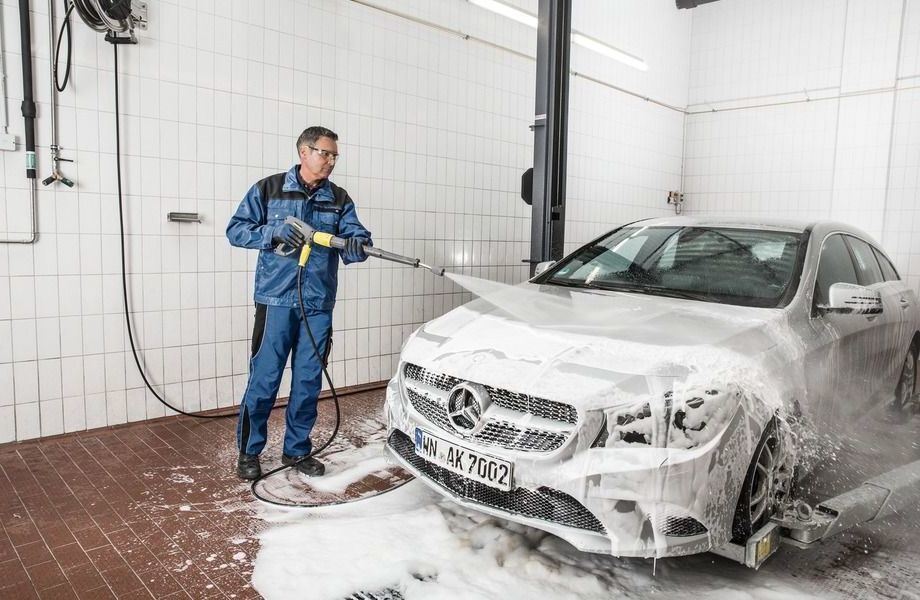 Автомойка с шиномонтажем  с контрактами