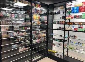 Фото Магазин электронных сигарет/Удачная локация