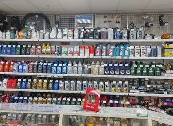 Фото 3 Магазин автозапчасти и автомасла