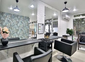 Салон красоты на 1 линии в Санкт-Петербурге