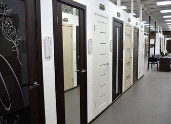 Салон дверей в комплексе Премиум класса