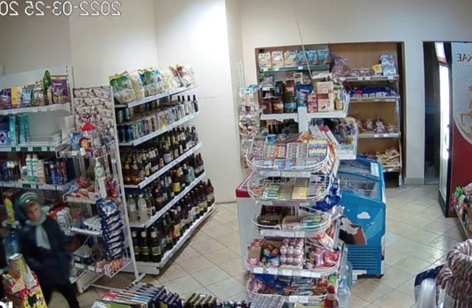 Фото 1 Продуктовый магазин/хорошая локация