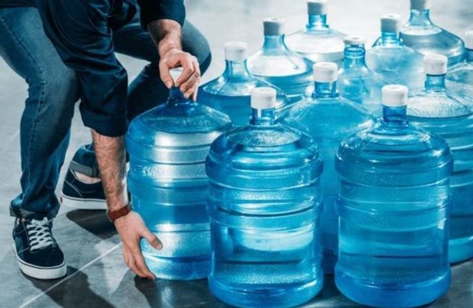Доставка бутилированной воды/19л 