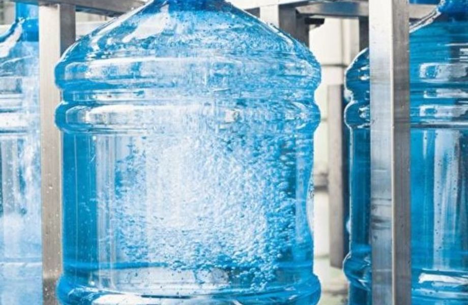 Доставка бутилированной воды/19л 