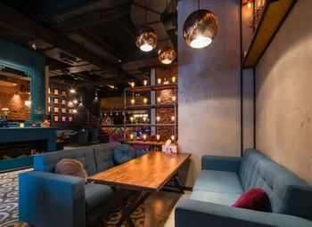 Фото Готовая премиальная кальянная lounge бар в густонаселенном районе