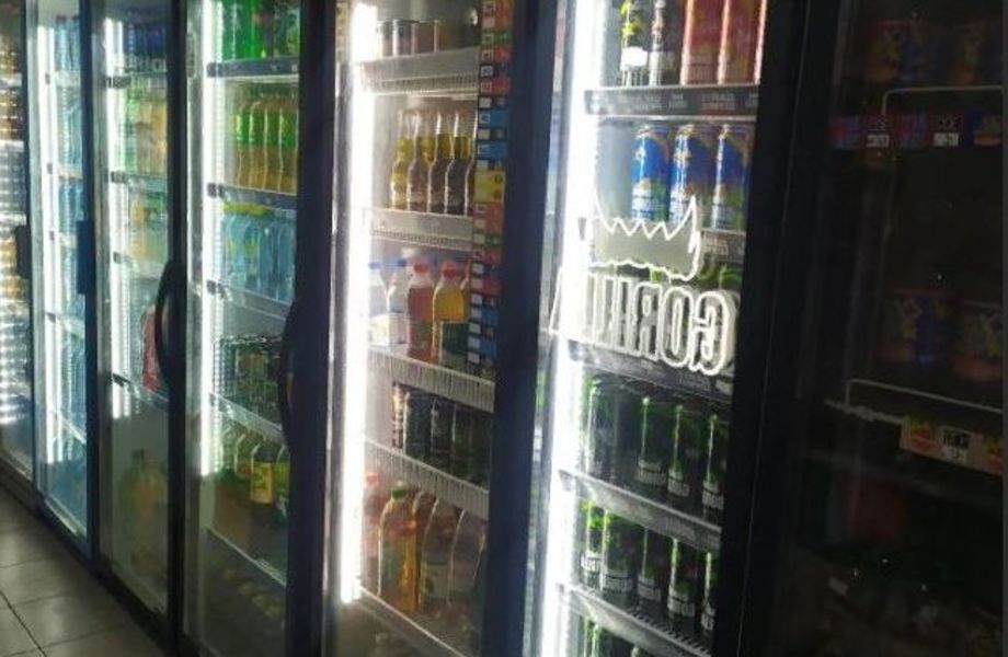 Магазин продуктов на 1 линии /Лицензия на продажу алкоголя