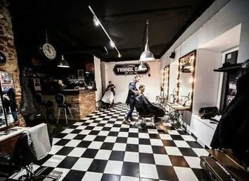 Барбершоп в ТЦ