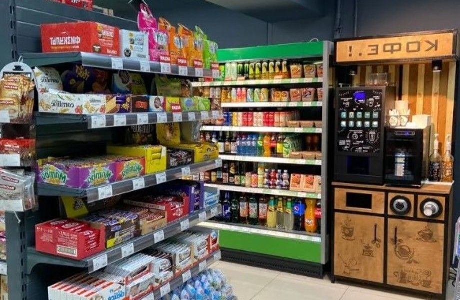 Фото 2 Продается 2 круглосуточных магазина в центре города / оба на 1-й линии