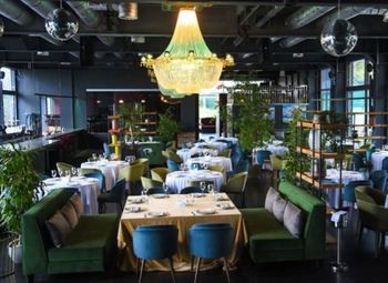 Ресторан 3в1 рядом с отелем/ г. Санкт-Петербург