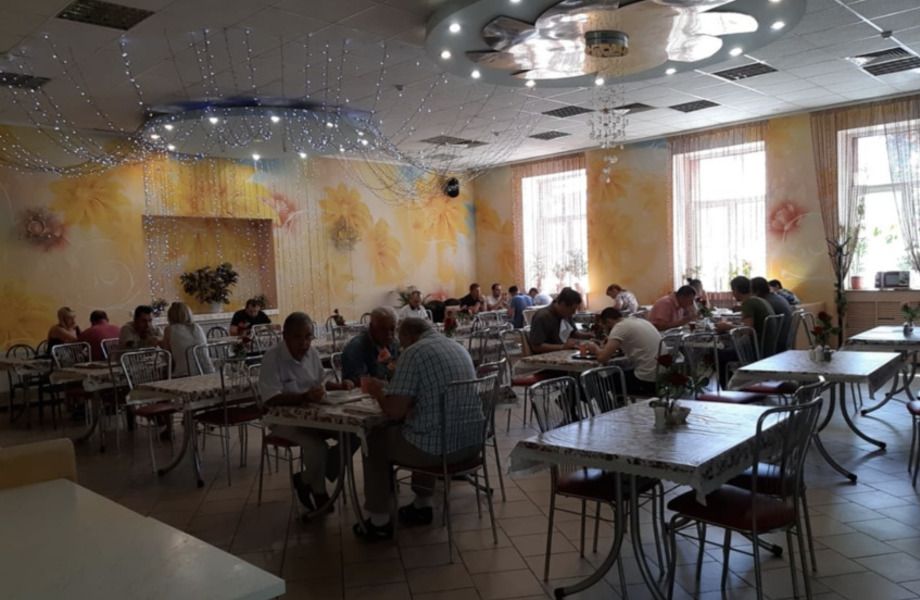 Фото 2 Столовая с большой историей в бизнес - центре