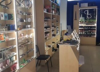 Фото Табачный магазин около метро с низкой арендой и клиентской базой