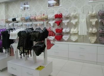 Магазин косметики и белья