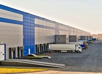Фото Бизнес по продаже собственного бренда косметики на маркетплейсах