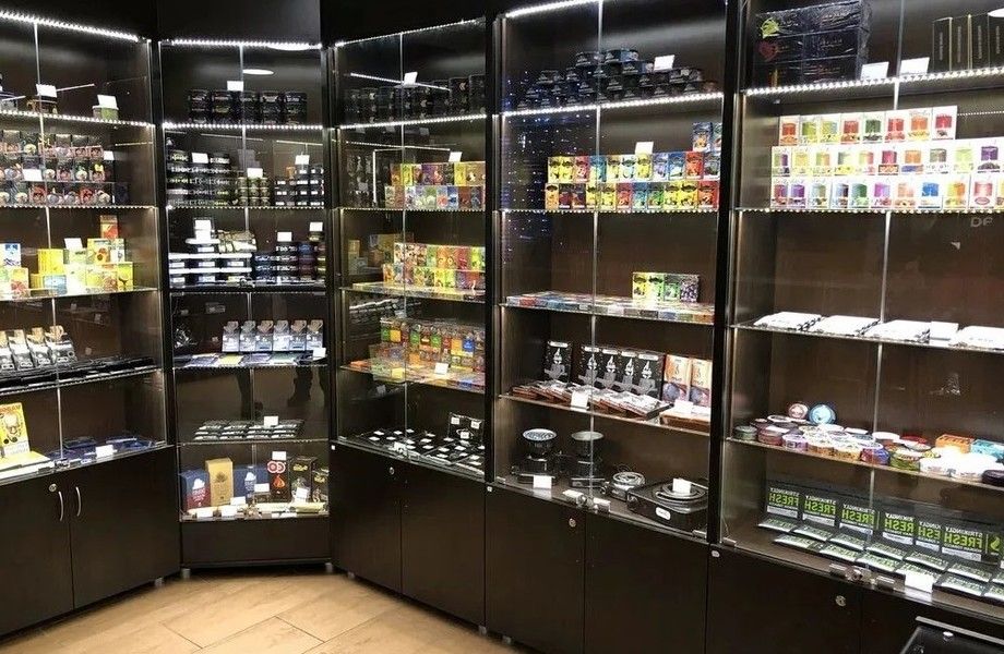 Фото 2 Вейпшоп с высокой прибылью на Юге города