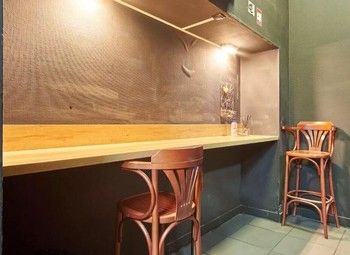 Фото 2 Кафе бистро с хорошим трафиком вблизи метро