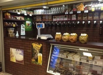 Фото 3 Пивной магазин в проходном месте по цене товарного остатка