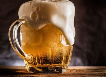 Магазин-бар разливного пива с постоянными клиентами г. Колпино 