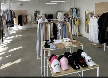 Фото Известный женский бренд, производство и магазины