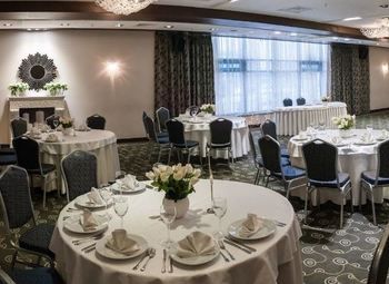 Банкетный зал в центре по цене материальных активов