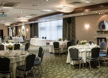 Банкетный зал в центре по цене материальных активов