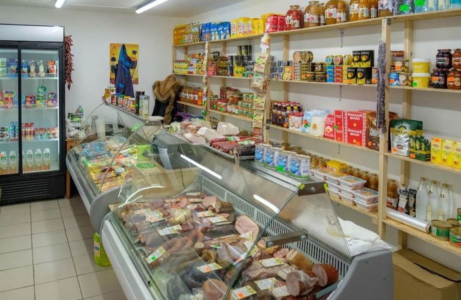 Продуктовый магазин с хорошей локацией, оборотом и большим трафиком 