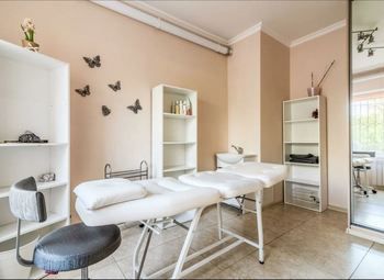 Салон красоты в проходном месте / Стабильная прибыль 