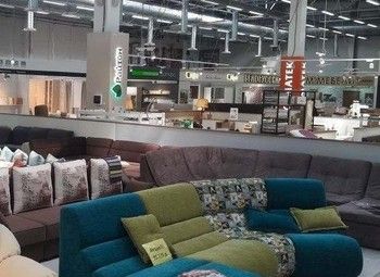 Готовый бизнес мебельный салон в крупном ТЦ с хорошей выручкой