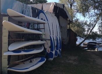 Фото SUP спот на базе отдыха со всем оборудованием