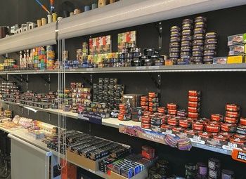 Фото Магазин розничной торговли табачными изделиями в отличной локации