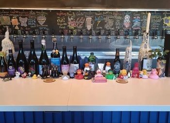 Магазин алкогольной и табачной продукции в проходной локации