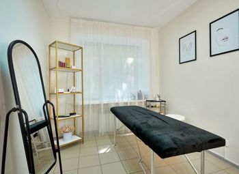 Салон красоты с дизайнерским ремонтом / 3 мин от метро 