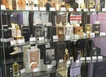  Парфюмерия на основе масел в крупном ТРК