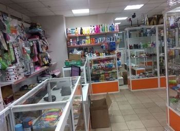 Хозтовары с постоянными покупателями/ работает много лет