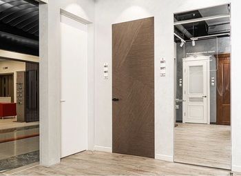 Салон дверей в ТРК / Стабильная прибыль