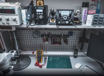 Сервисный центр по ремонту эл. техники/В крупном торговом центре