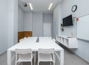 Фото Детский образовательный центр в большом жилом массиве