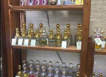 Магазин профессиональной косметики в проходимом месте