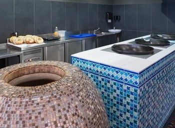 Фото Кафе восточной кухни с тандыром